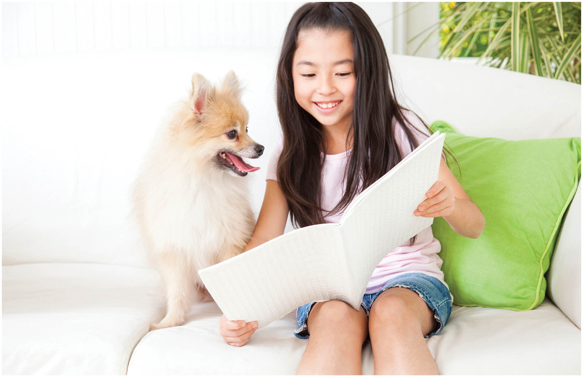 Pomeranian book review and a girl